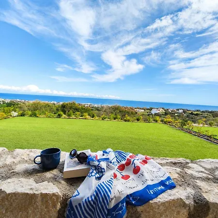 Aelios Petra Sea View 5 אסגורו