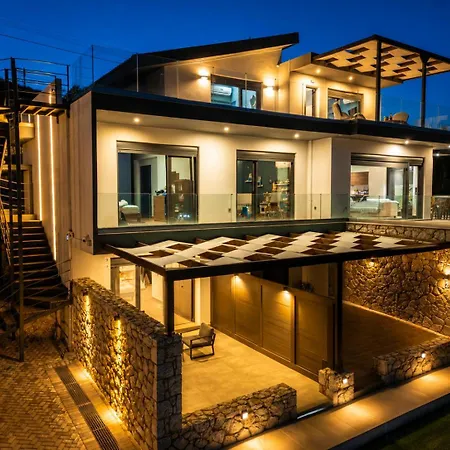 דירה Aelios Petra Sea View 5 אסגורו